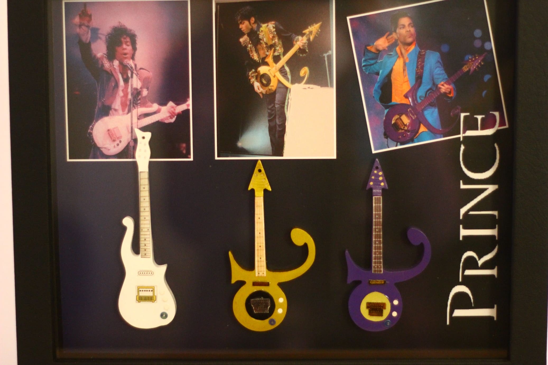RGM9037 Queen Miniature Guitar Collection in Shadowbox Frame